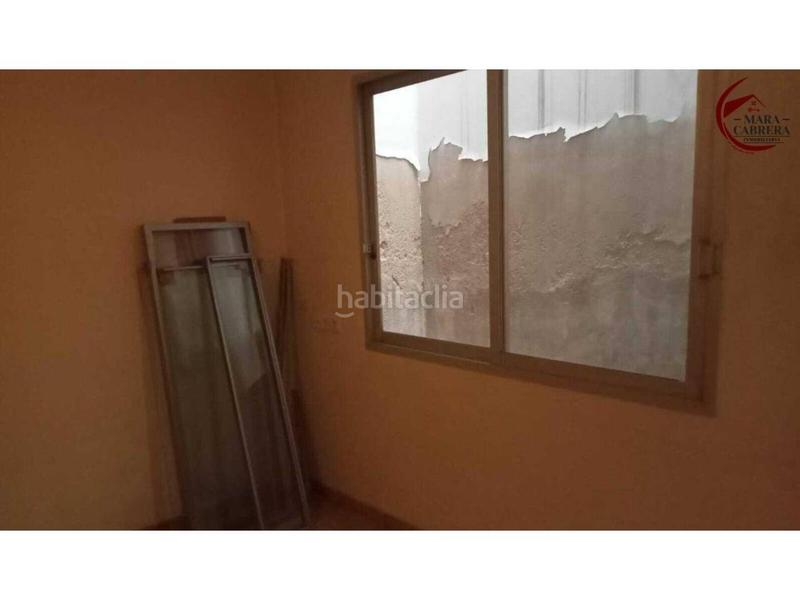 Foto e65f5228-f298-47ac-8258-8dbf59028514. Location local commercial dans Oliva pueblo Oliva