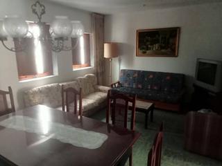 Maison jumelée à Pego 62. Dos amplias plantas, con 6  habitaciones, 2 comedores, terraza y