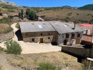 Casa a Real casb 41. Cuadra con finca y terreno urbano incluido en camasobres