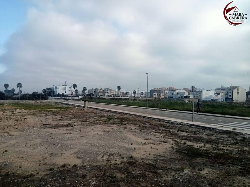 Foto d83b8246-4732-481e-8327-283e69d38b0f. Solar industrial a escorredor 1 a Daimús