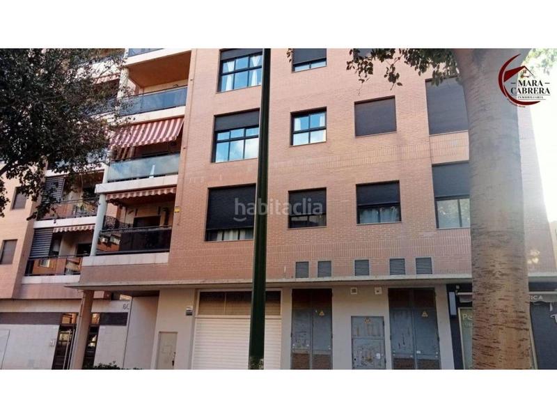 Foto b8f7f1cb-fbc8-493e-a0df-3e242eb33458. Affitto locale commerciale in del grau 77 in Corea Gandia