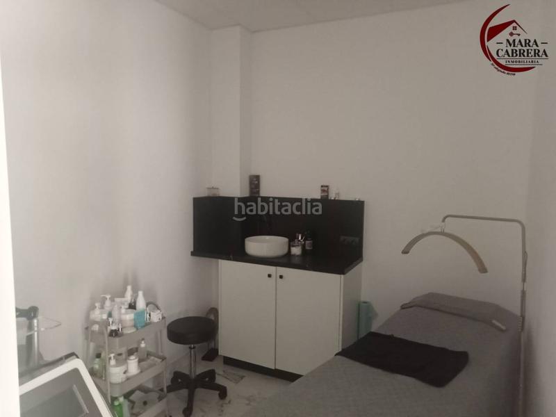 Foto 8c11a4db-83a8-43f5-a4a0-2c86f5a4cc0e. Geschäftsraum in Almoines