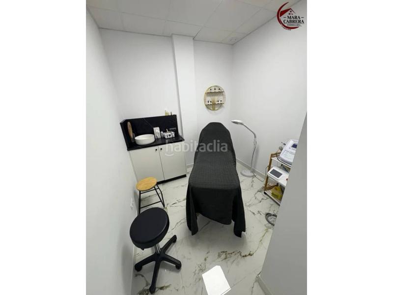 Foto a117b500-c65a-4411-bb3f-1745db6bbce0. Geschäftsraum in Almoines