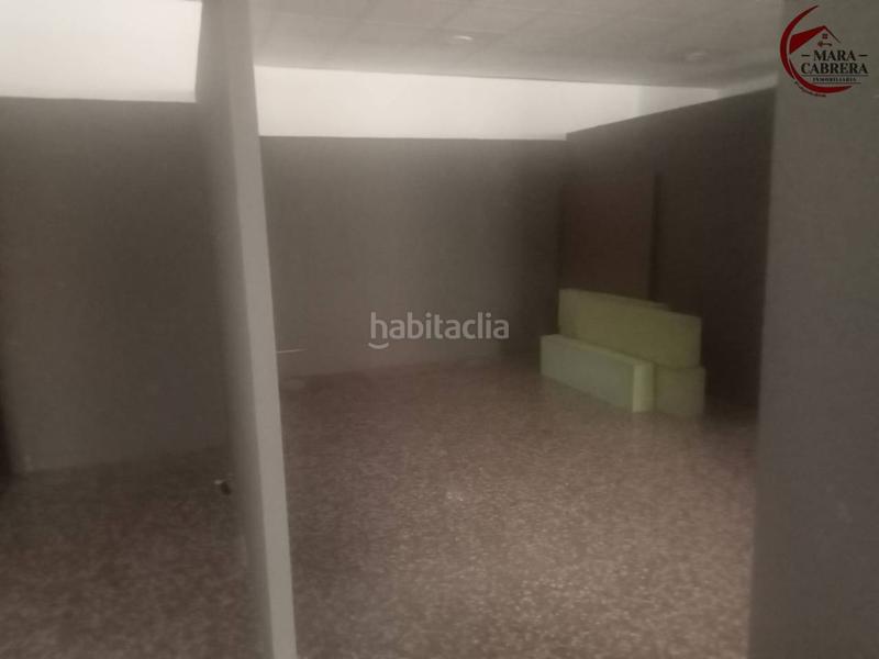 Foto b835ec4e-2dff-4886-9b72-f72937593ee5. Lloguer local comercial a Centro Histórico Gandia