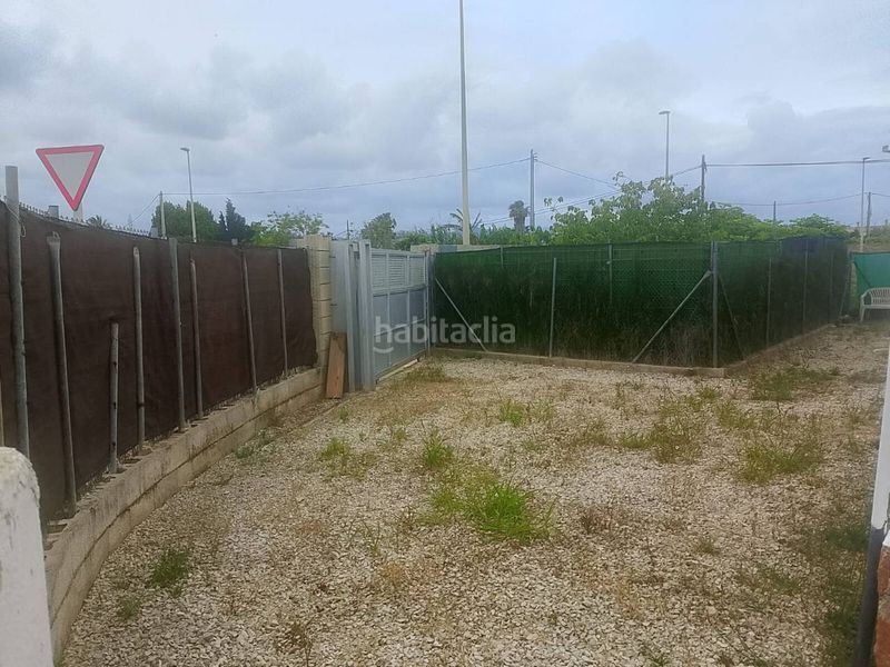 Foto 166dfc3a-c7c3-4337-be0f-62d3baae4cea. Casa amb aparcament a Bellreguard