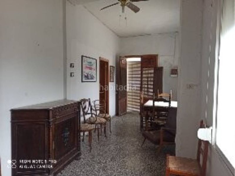Foto 2fe82ecc-72df-440f-a39c-7f979b32251c. Casa amb aparcament a Bellreguard