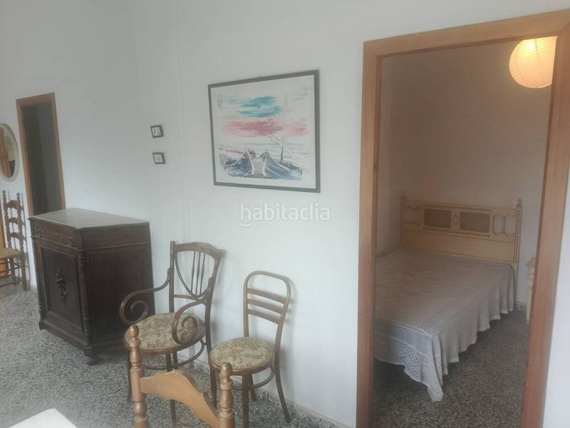 Foto 8cb3629d-4ceb-4e19-8718-cb81dde27237. Casa amb aparcament a Bellreguard