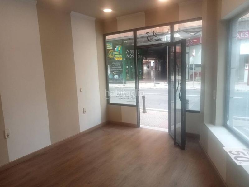 Foto f27414c6-7974-4290-935d-c7fd776f0100. Edificio in Oliva pueblo Oliva