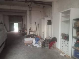 Location Local commercial  Montdúver. Local amplio con gran visibilidad junto a los colegios!