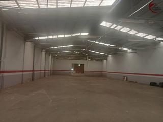 Location Local commercial  Vital. Gran nave de 1.536 m en alquiler en plena avenida de la vital, g