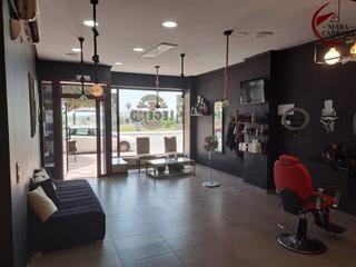 Local Comercial  Ronda de bruguieres. Local comercial en venta y alquiler en xeraco listo para abrir y