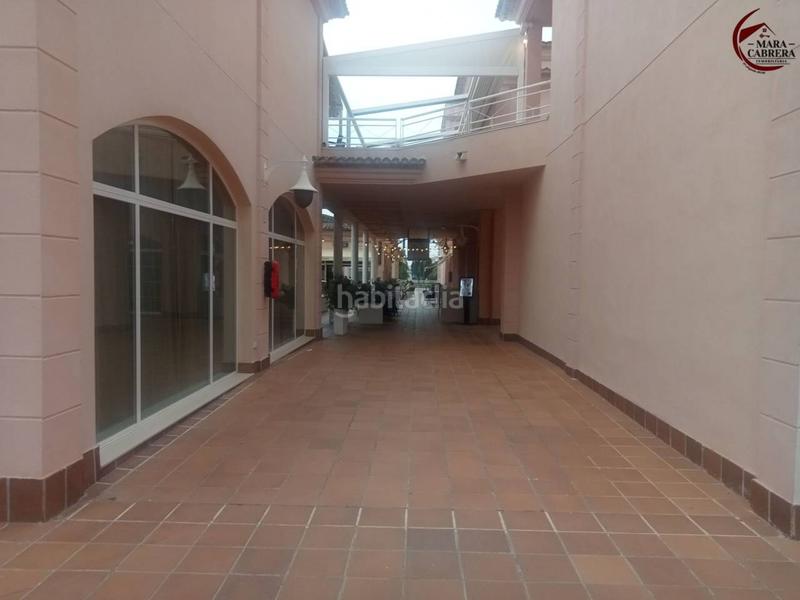 Foto 4dc63309-f70d-4959-b41c-6ee3efbb5442. Locale commerciale in picasso 1 in Oliva nova Oliva