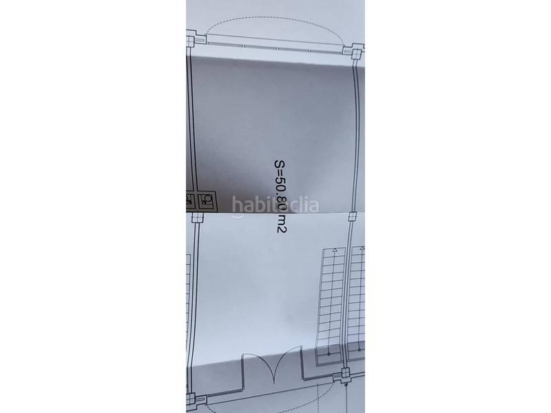 Foto 943a4c5d-6307-4f9a-9f49-fb7246ebfb91. Locale commerciale in picasso 1 in Oliva nova Oliva