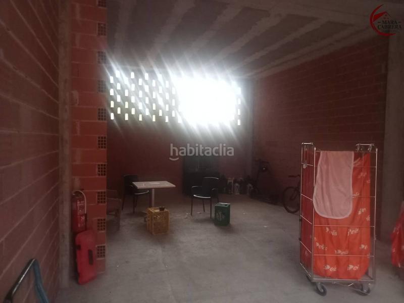 Foto ef85e5e6-a028-4a46-a87a-be08a485ba51. Locale commerciale in picasso 1 in Oliva nova Oliva