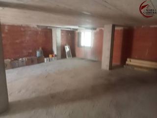 Lloguer Local Comercial  Dènia. Gran local de 411 m con patio, ideal para academia o centro de f
