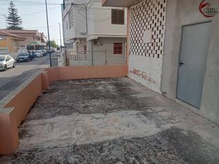 Local Comercial  Alcoi. Atención inversores! local con proyecto de vivienda a 200m de la