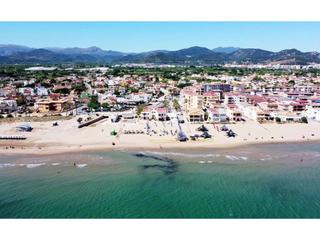 Terreny residencial  Mabra. Terreno urbano esquinero de 451m a solo 520m de la playa de oliv
