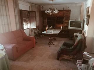 Casa adossada a Santa bárbara 33. Casa con terraza superior y muchas posibilidades en oliva, junto