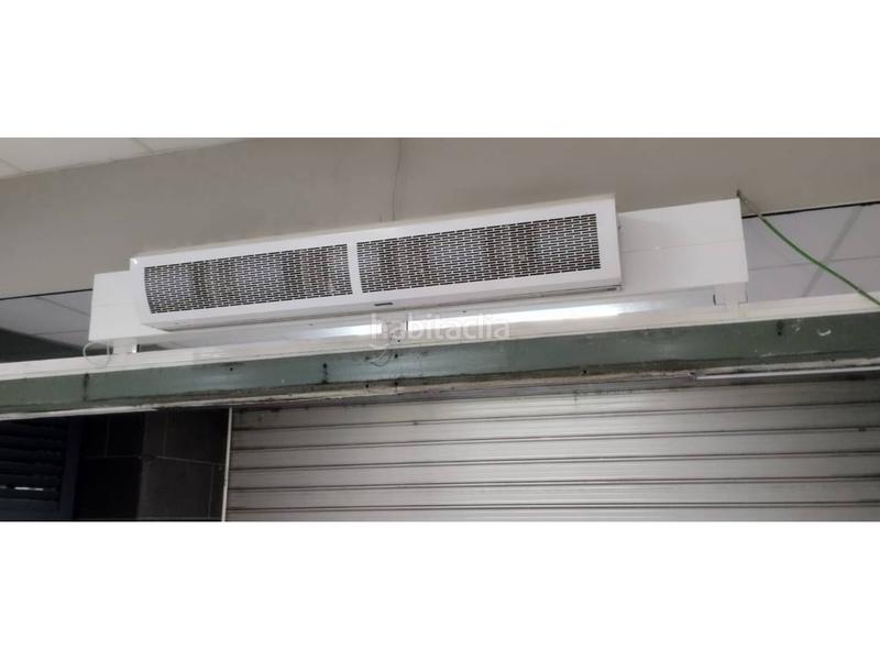 Foto 77293469-49ab-4848-90ce-03a8a46c80c5. Alquiler local comercial  amplio junto a plaza elíptica en Gandia