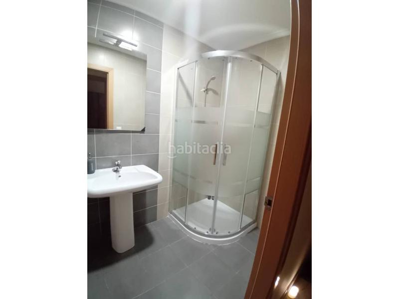 Foto b65e3ed3-178f-4a06-8f11-8c5221f7ba49. Maison jumelée dans calle veinticinco de abril 25 dans Palma de Gandía