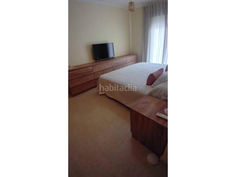 Foto f6044729-b63d-471b-b65b-961f72da72bf. Maison jumelée dans calle veinticinco de abril 25 dans Palma de Gandía