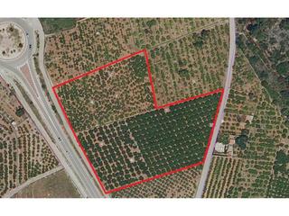 Finca rústica  Cv-685. Se venden dos parcelas rústicas contiguas con posibilidad de con