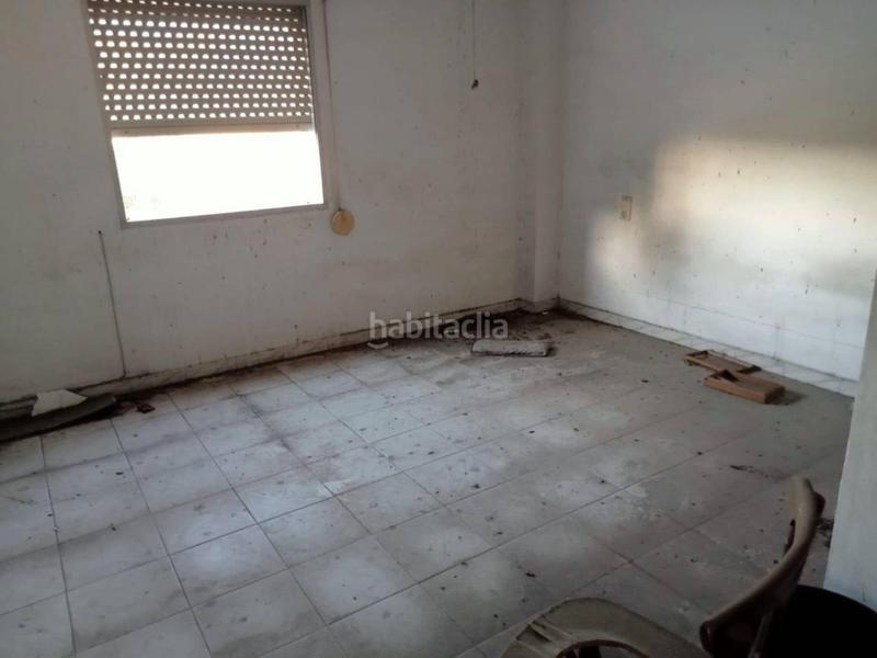 Foto d6ae2102-d29b-45a4-8e30-53f677571681. Casa en 332 150 amplio restaurante con casa cerca nova, totalmente para reformar en Oliva