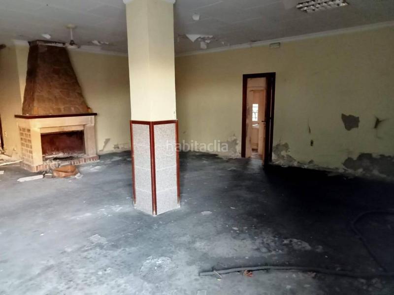 Foto f4a28538-6e17-407d-a8d1-c0a8896f0d8c. Casa en 332 150 amplio restaurante con casa cerca nova, totalmente para reformar en Oliva