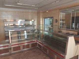 Locale commerciale  Gandía. Oportunidad única en el corazón de oliva!