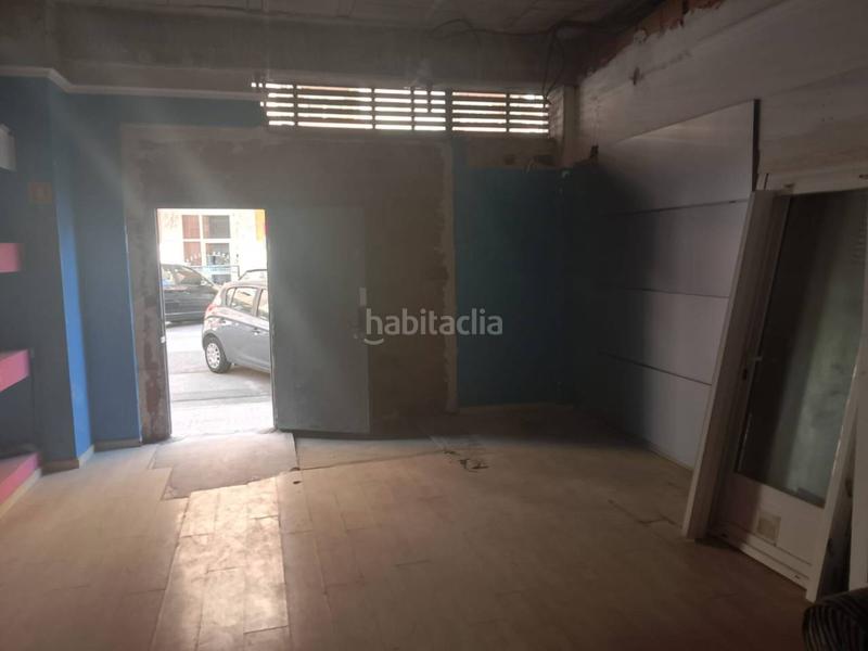 Foto 0a5223ae-9cbf-4dc5-9620-da10bb97f041. Alquiler local comercial local en alquiler en nucli urbà en Oliva