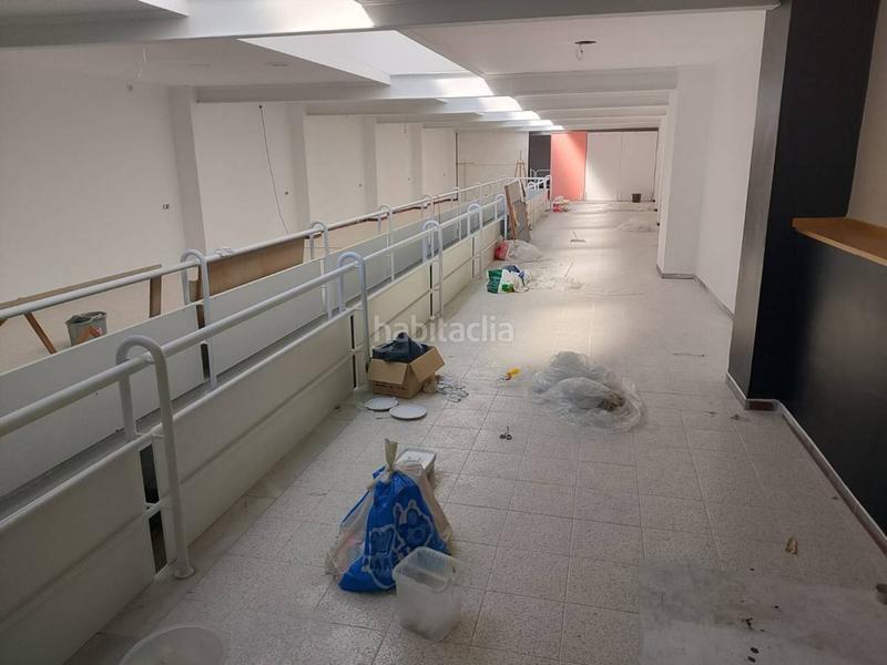 Foto 93da045d-a88c-4a71-9fc8-109c85b768e8. Alquiler local comercial local en alquiler en nucli urbà en Oliva