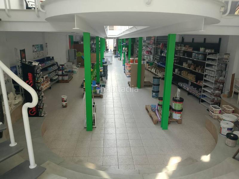 Foto a7514559-1258-486f-b319-529b30e68b51. Alquiler local comercial local en alquiler en nucli urbà en Oliva