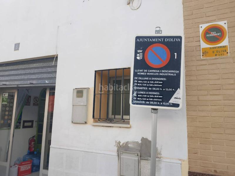 Foto eb227213-7321-443d-91dd-f753ebbb0443. Alquiler local comercial local en alquiler en nucli urbà en Oliva