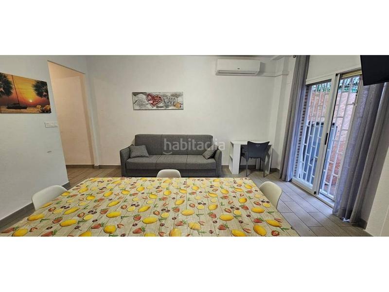 Foto 074fee45-8be2-4a54-9b3b-db101874e8c8. Lloguer pis a pau 53 a Playa de Gandía Gandia