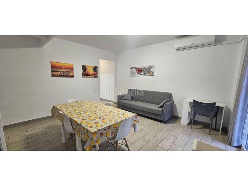 Foto 7e79d1bf-7f65-43dc-bfd5-c8a7b00b0cc2. Lloguer pis a pau 53 a Playa de Gandía Gandia