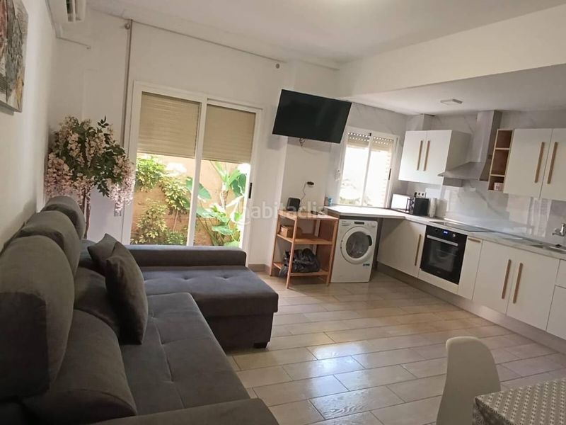 Foto 4c56437e-7ab1-4cdc-84f8-76cd5bbc6463. Rent flat in avenida pau 53 in Playa de Gandía Gandia