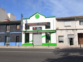 Lloguer Local Comercial  Gabriel císcar. Amplio local reformado en alquiler en la avenida principal de ol