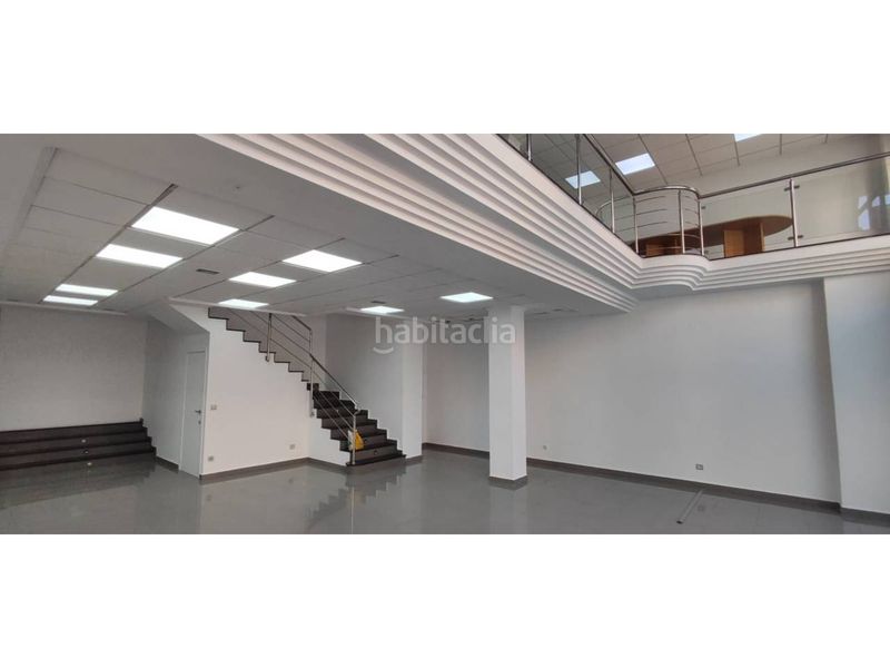 Foto d9175f1c-913b-476e-9cc8-68ca34e30dbe. Local comercial a avenida valldigna 33 a Tavernes de la Valldigna