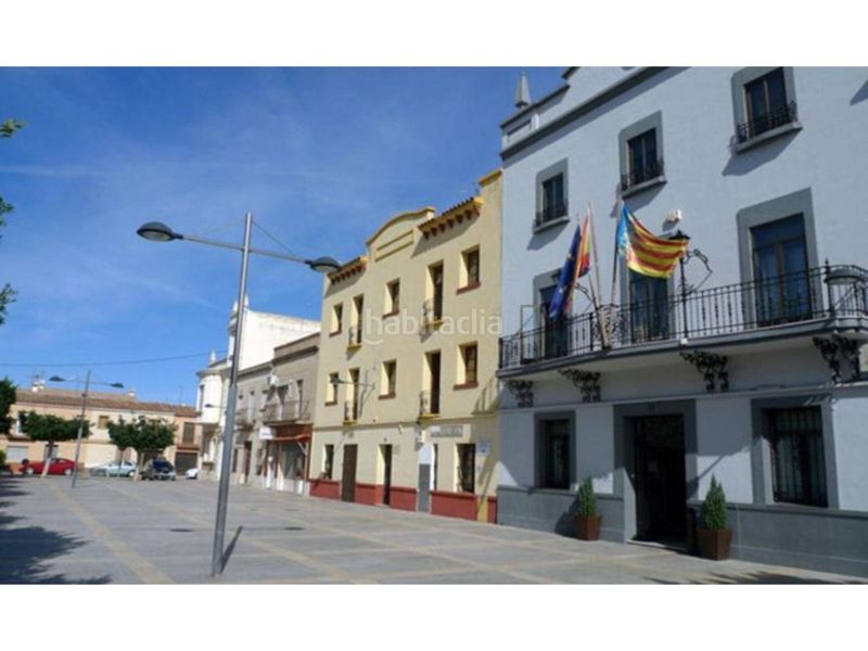 Foto ced978af-89df-4538-ba0c-2425b2e4d4a8. Local comercial a calle mar 2 a Piles