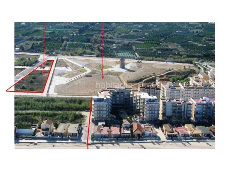 Foto 509622d6-a8c0-4167-aee0-f5c36738e50a. Area edificabile industriale in Piles