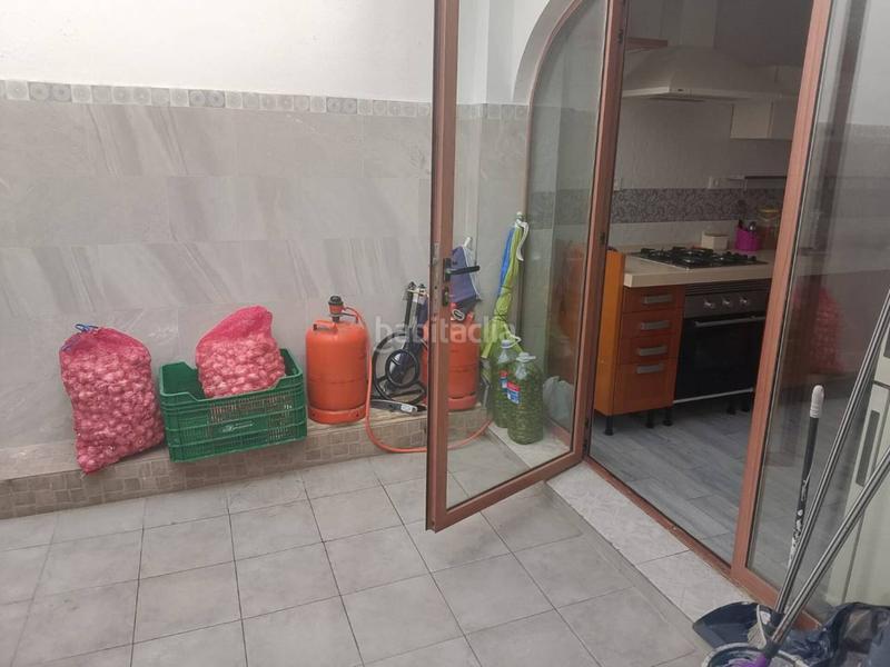 Foto 145a438f-6383-456d-bef7-12c4a6d7ee18. Casa adosada casa reformada y amueblada en venta en beniopa gandía en Gandia