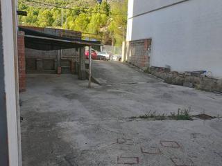 Terreno residenziale  San benito. Terreno urbano con local listo para uso en tavernes de la valldi