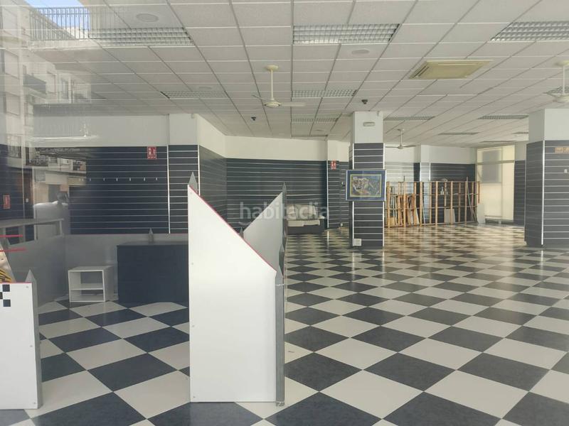 Foto 203e545d-baa3-47f3-894b-00bb9722bd8b. Lloguer local comercial a Oliva pueblo Oliva