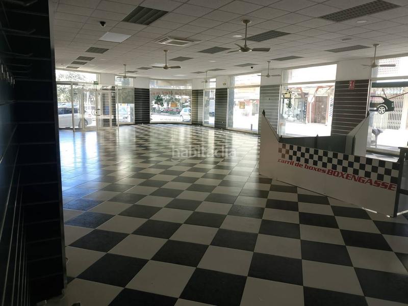 Foto d5dfec4b-7d3d-4d9e-b901-96c1a13ee236. Lloguer local comercial a Oliva pueblo Oliva