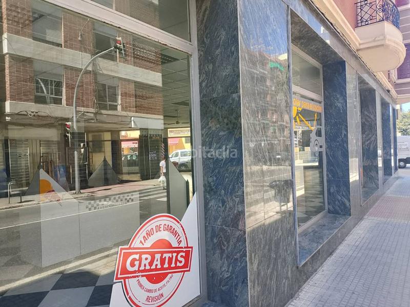 Foto fd73c2c2-eecf-47a5-bd52-b54d626e9007. Lloguer local comercial a Oliva pueblo Oliva