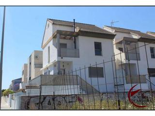 Casa adossada  Senill. Chalet pareado en venta en playa de gandía zona norte, a solo 40