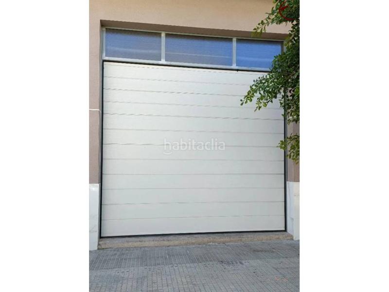 Foto 1236e462-1e02-4603-ab16-2b4e34f6e91a. Affitto locale commerciale in Benirredrà