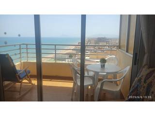 Etagenwohnung in Mar blau 1. Apartamento en primera línea de la playa de bellreguard