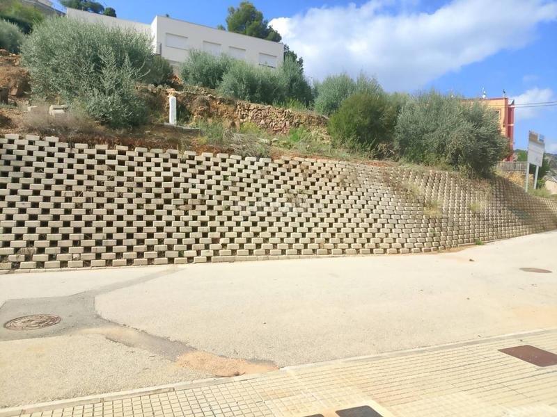 Foto a1d36872-6706-4d35-b49e-756edc5f1a1c. Terreny residencial a Ador