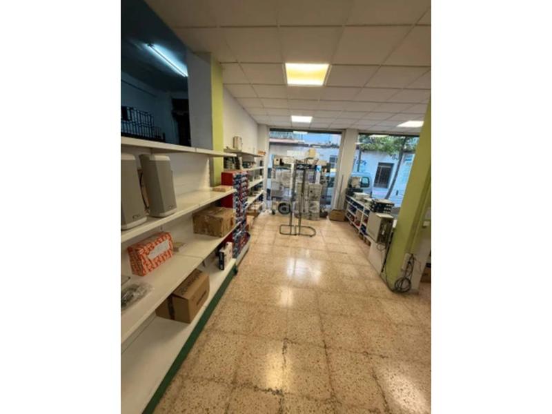 Foto a7bcee20-f49d-4fd1-9443-0fcb114f1aab. Local commercial dans Plaza Elíptica - República Argentina Gandia